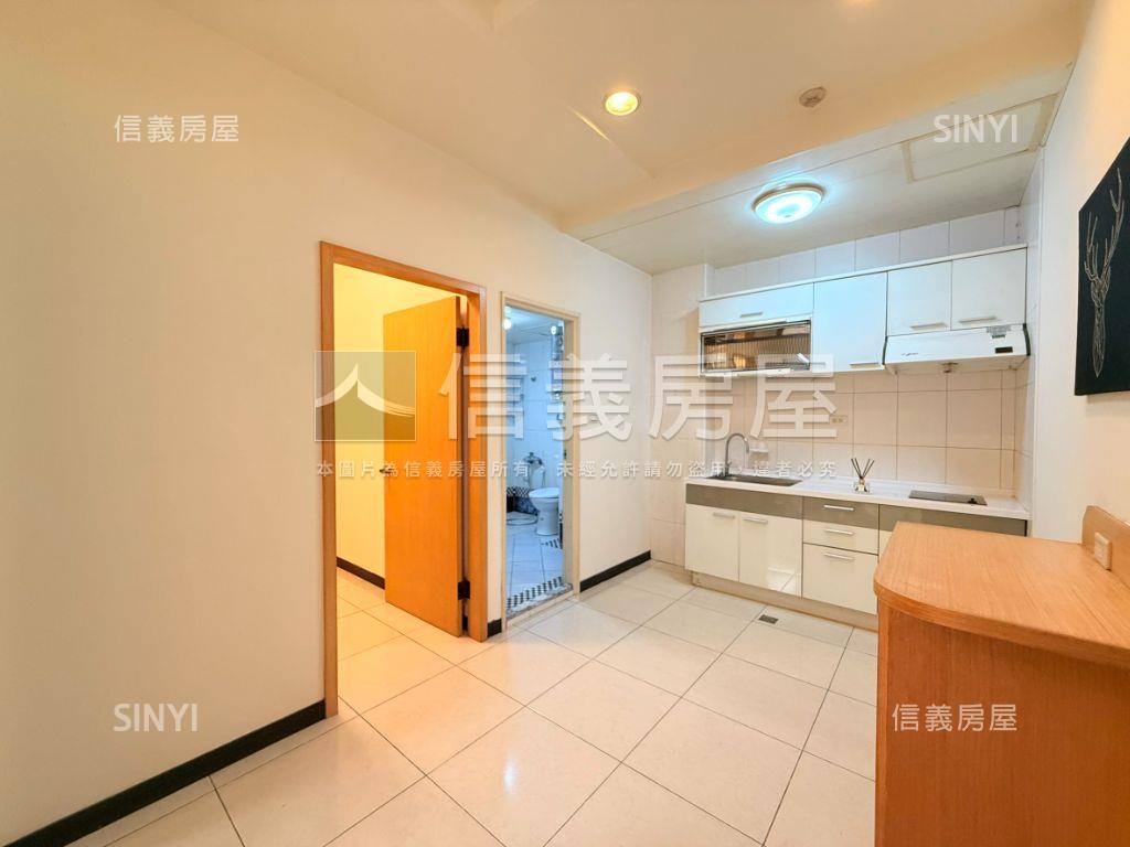 沉醉歐洲經典兩房房屋室內格局與周邊環境