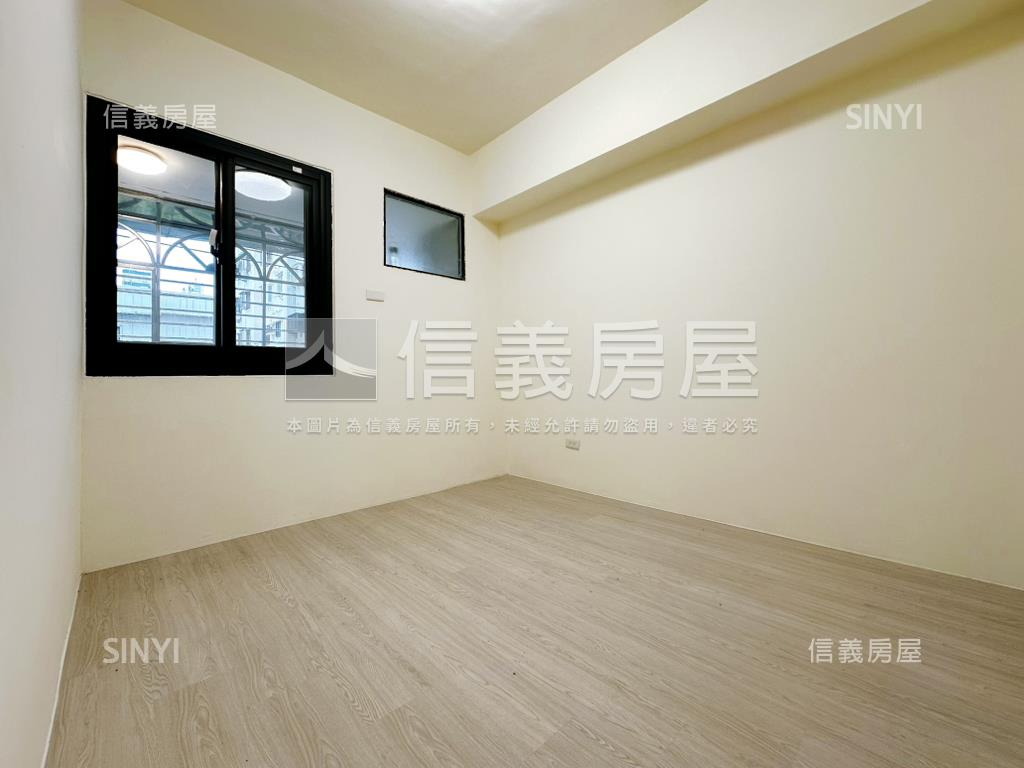 光榮國中裝潢三房車位房屋室內格局與周邊環境