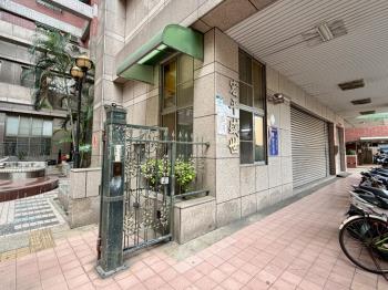 宏平盛世採光景觀三房車位
