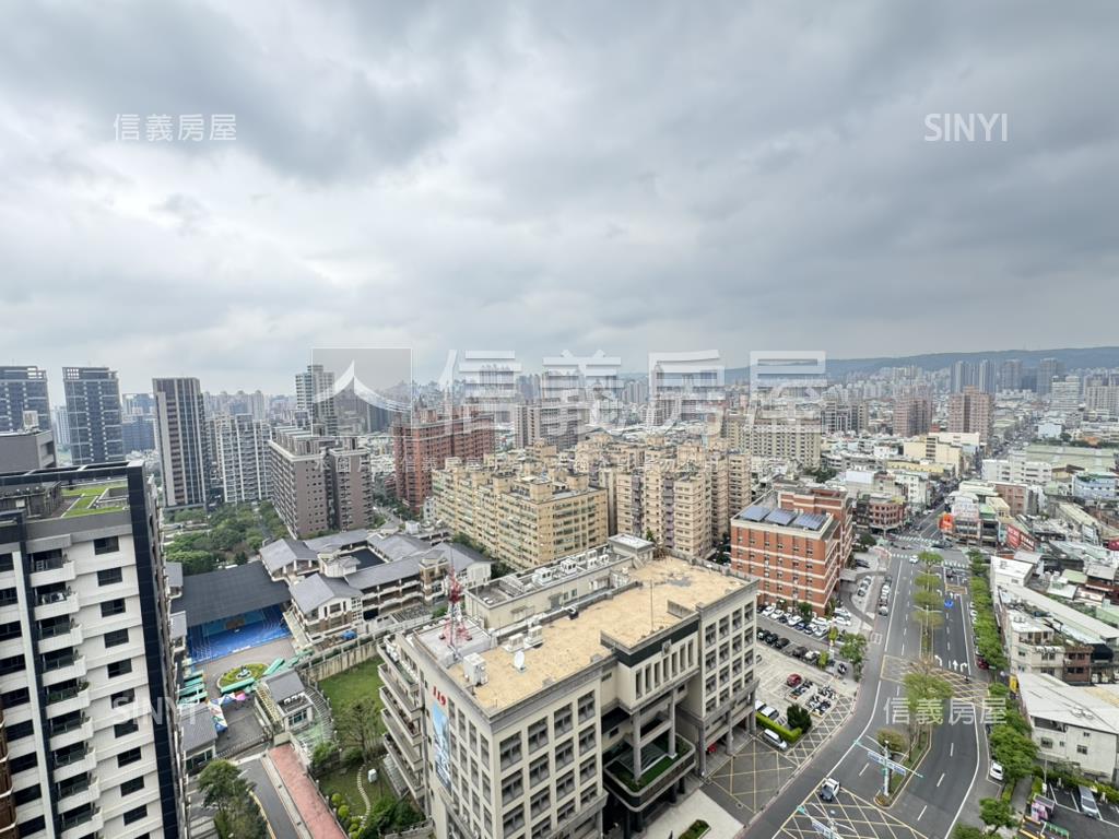 專‧中路紳鄰高樓三房車位房屋室內格局與周邊環境