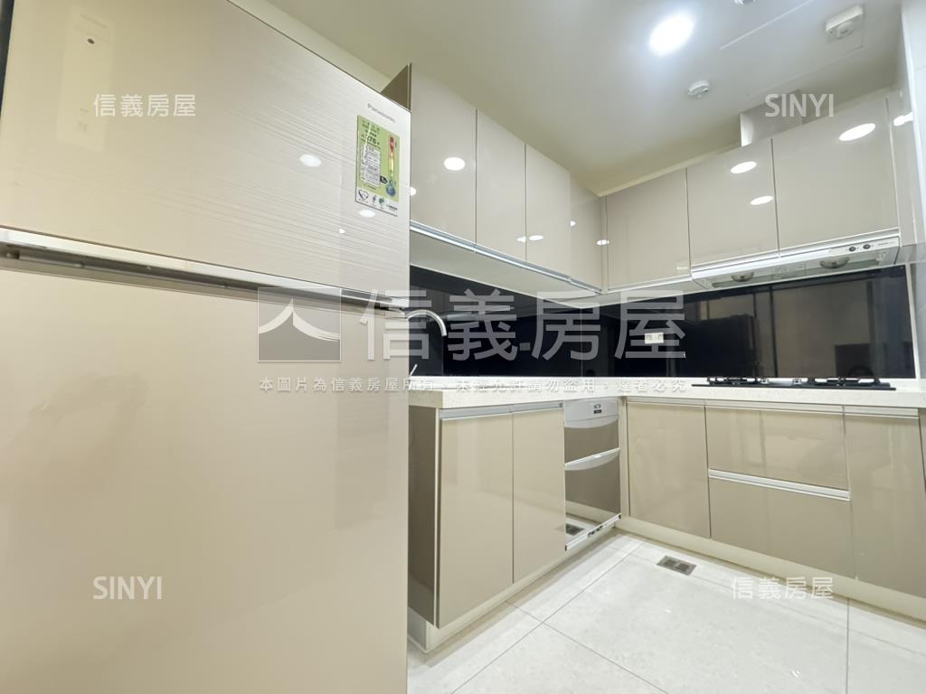 專‧中路紳鄰高樓三房車位房屋室內格局與周邊環境