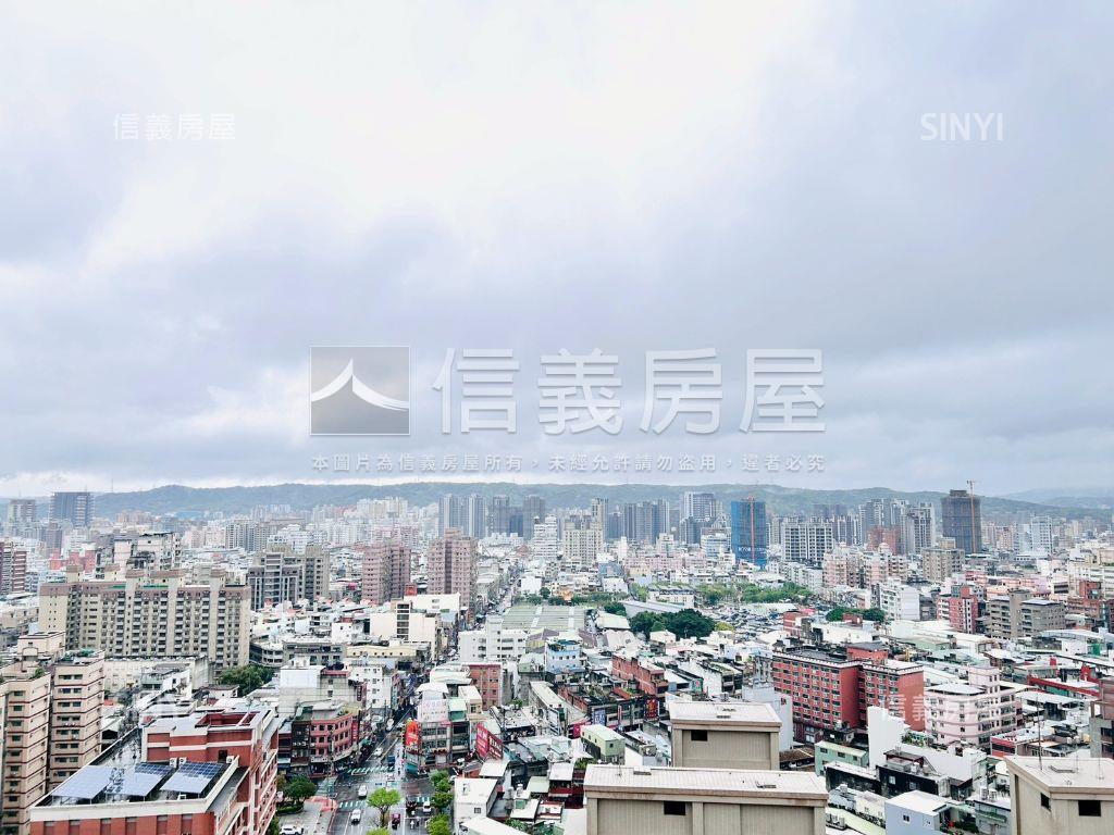 專任中路紳鄰高樓三房車位房屋室內格局與周邊環境