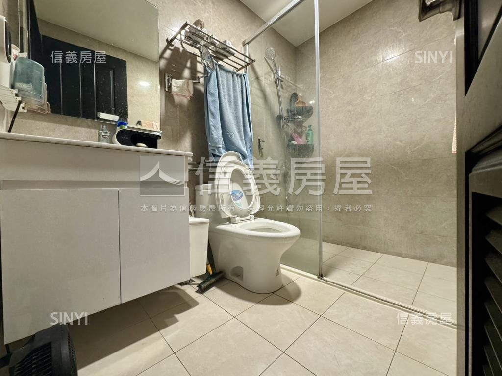 奇美京鑽三房平車房屋室內格局與周邊環境