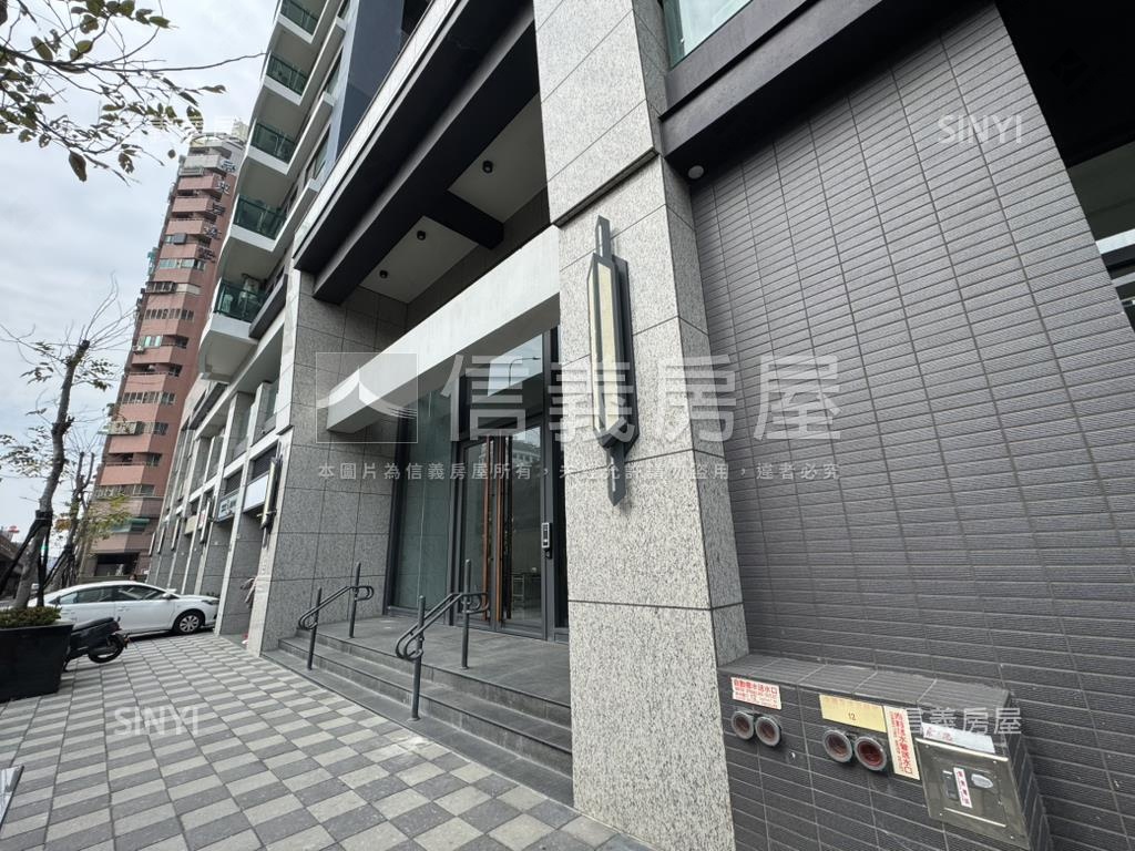 奇美京鑽三房平車房屋室內格局與周邊環境