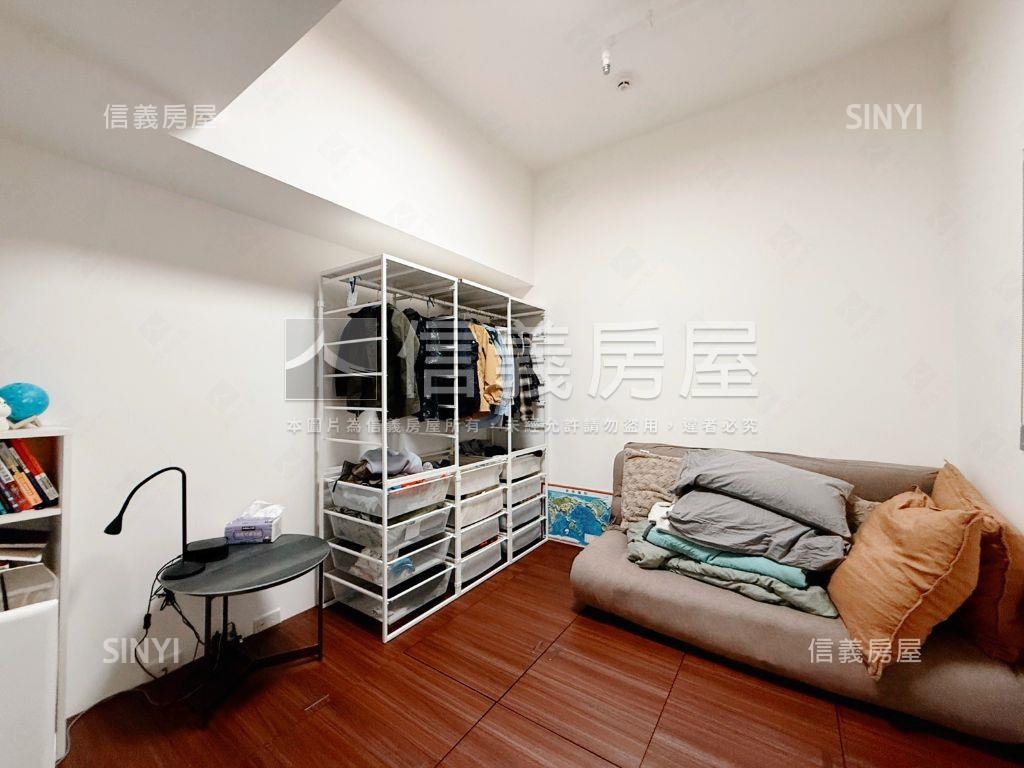 華固ＹＯＨＯ寂光森語兩房房屋室內格局與周邊環境
