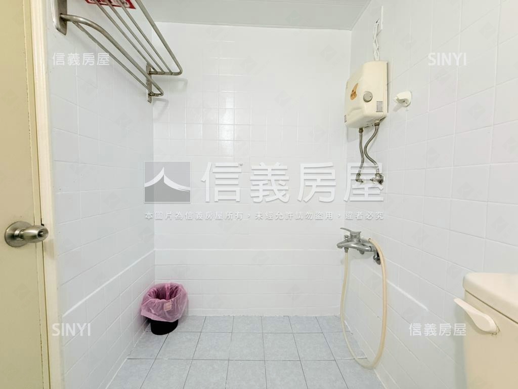 伯爵小資套房Ｂ房屋室內格局與周邊環境