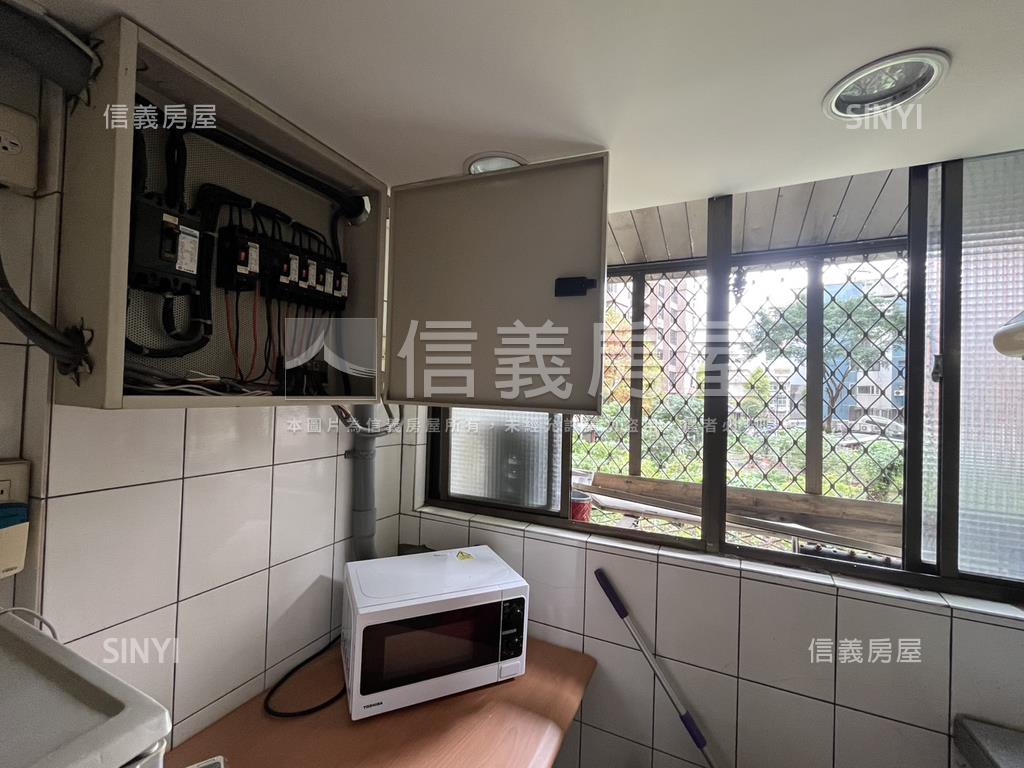 安和遠企綠意盎然美屋房屋室內格局與周邊環境