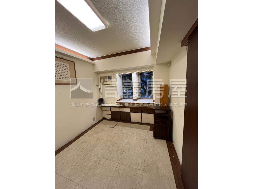 安和遠企綠意盎然美屋房屋室內格局與周邊環境