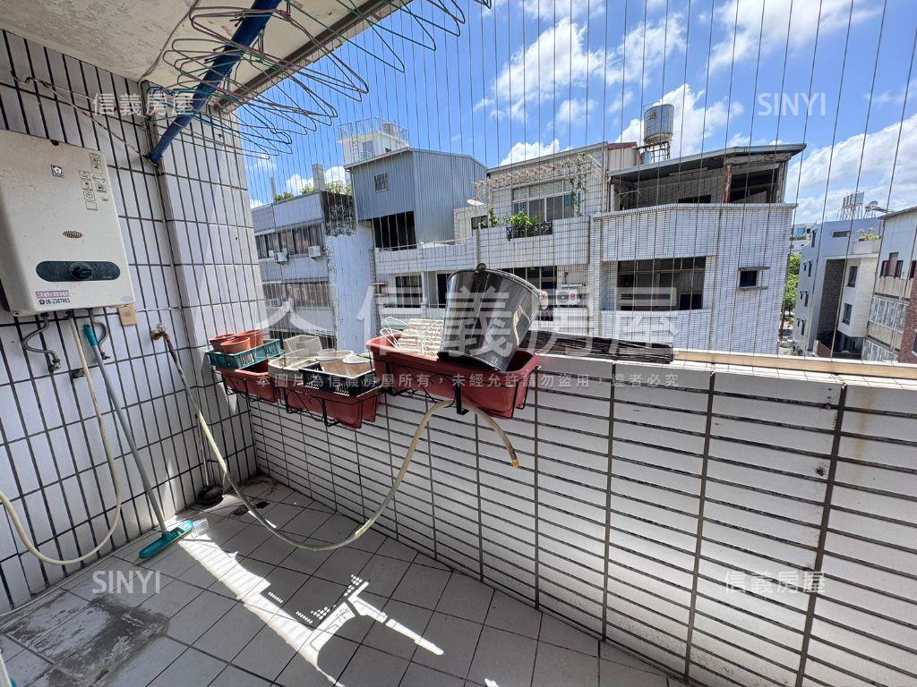 尊南庭園邊間三房兩衛房屋室內格局與周邊環境