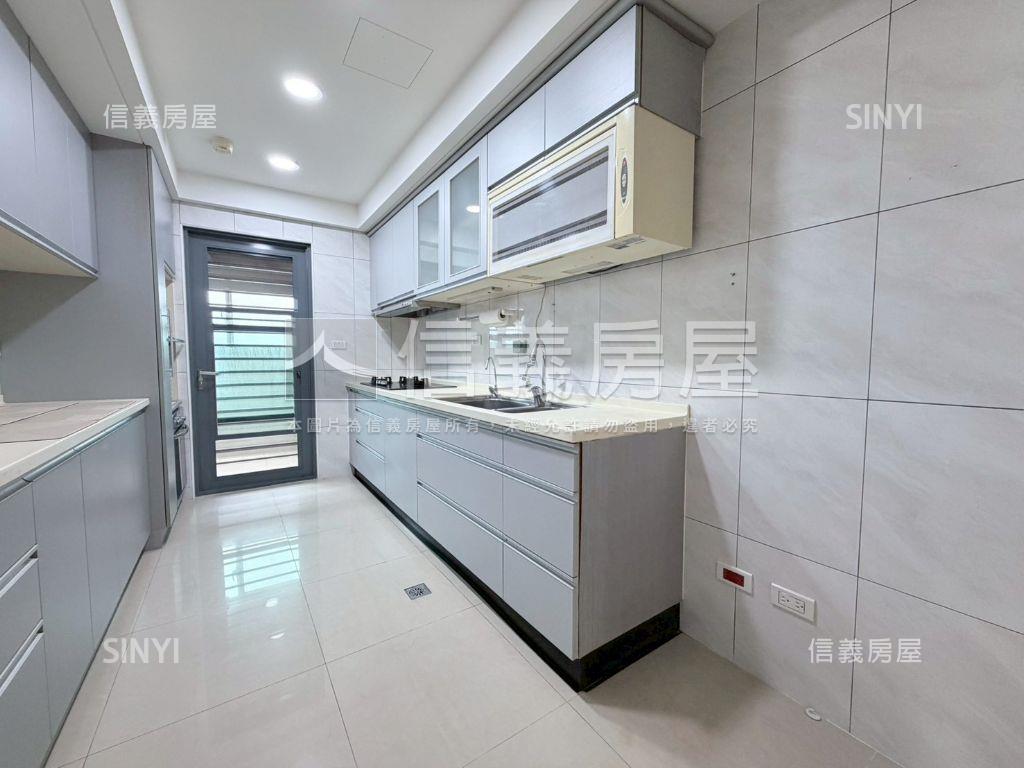 ｜文化麗園｜大棟距視野王房屋室內格局與周邊環境