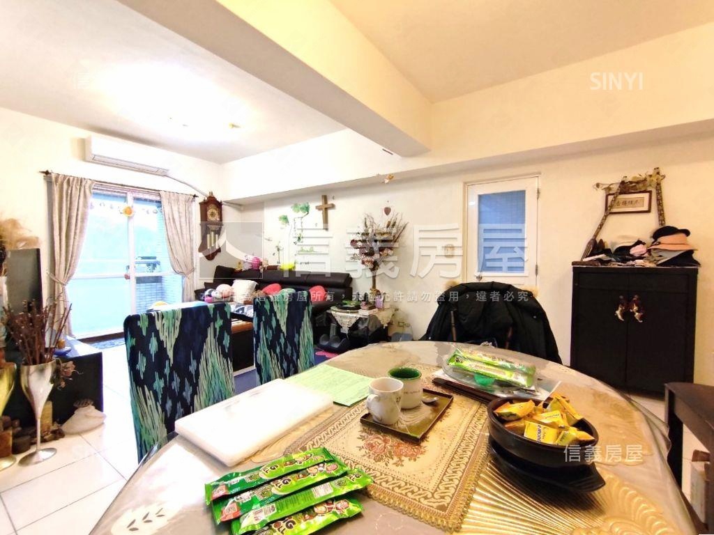 達觀Ａ４山景四房房屋室內格局與周邊環境