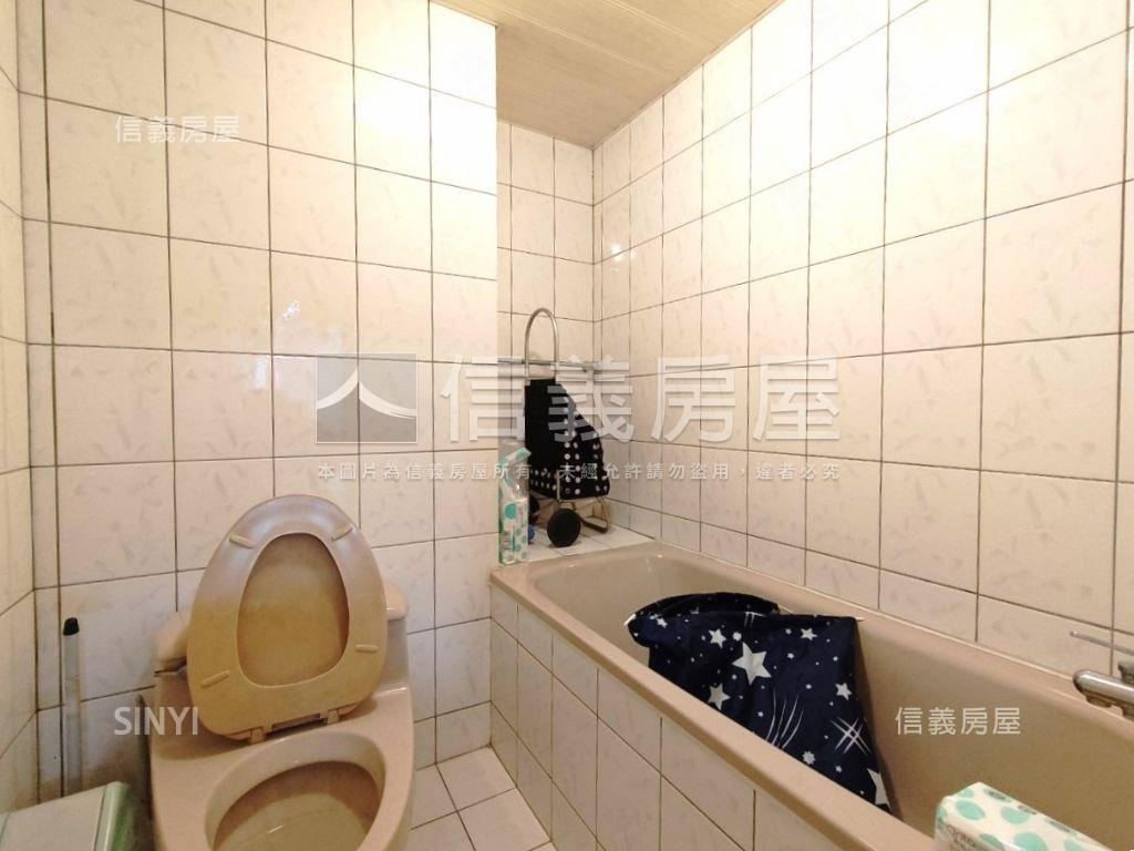 達觀Ａ４山景四房房屋室內格局與周邊環境