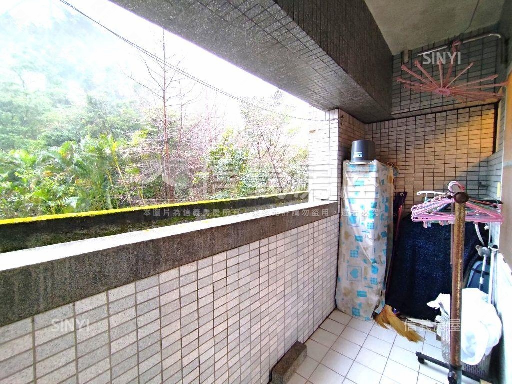 達觀Ａ４山景四房房屋室內格局與周邊環境