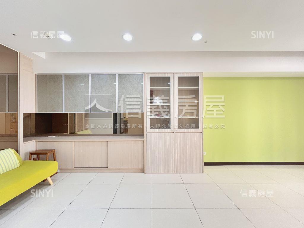 Ａ９中山商圈採光高樓兩房房屋室內格局與周邊環境
