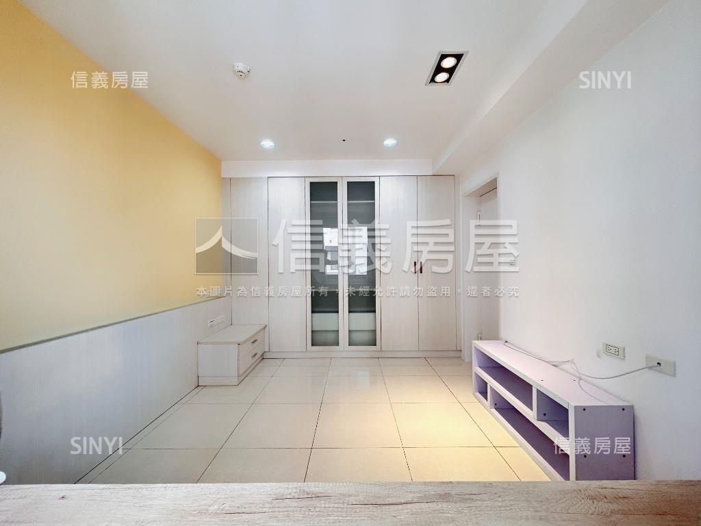 Ａ９中山商圈採光高樓兩房房屋室內格局與周邊環境