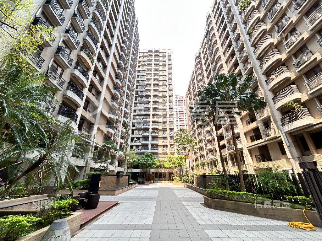 Ａ９中山商圈採光高樓兩房房屋室內格局與周邊環境