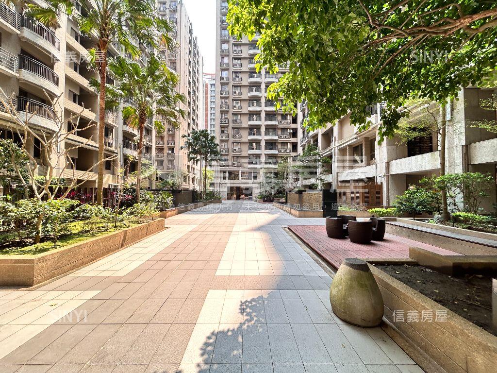 Ａ９中山商圈採光高樓兩房房屋室內格局與周邊環境