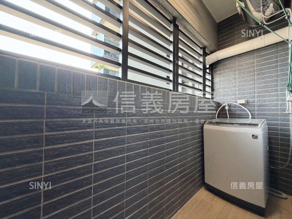 左營三鐵！諾金有車位房屋室內格局與周邊環境