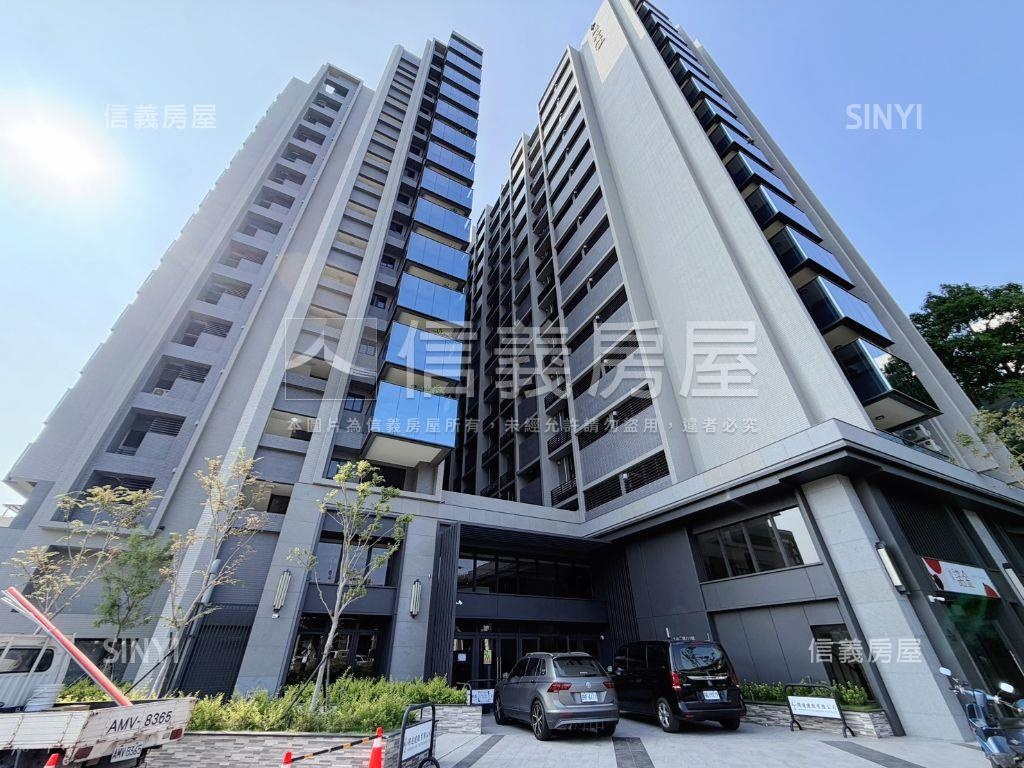 左營三鐵！諾金有車位房屋室內格局與周邊環境