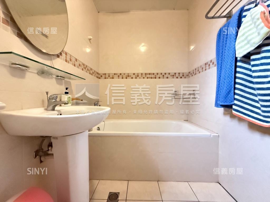 菜寮捷運公園新站二房房屋室內格局與周邊環境