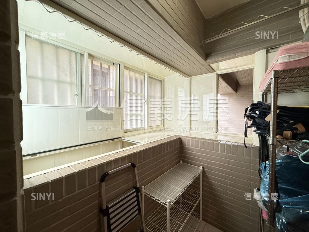 菜寮捷運公園新站二房房屋室內格局與周邊環境