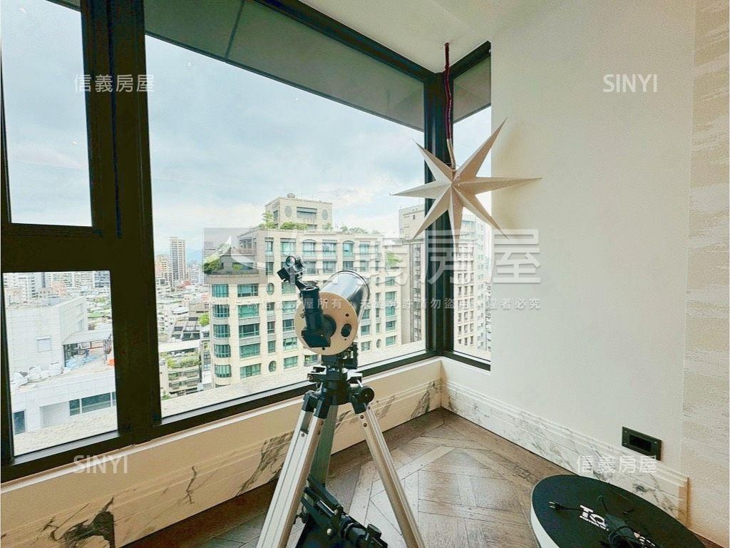 仁愛築綠．國泰ＳＲＣ豪邸房屋室內格局與周邊環境