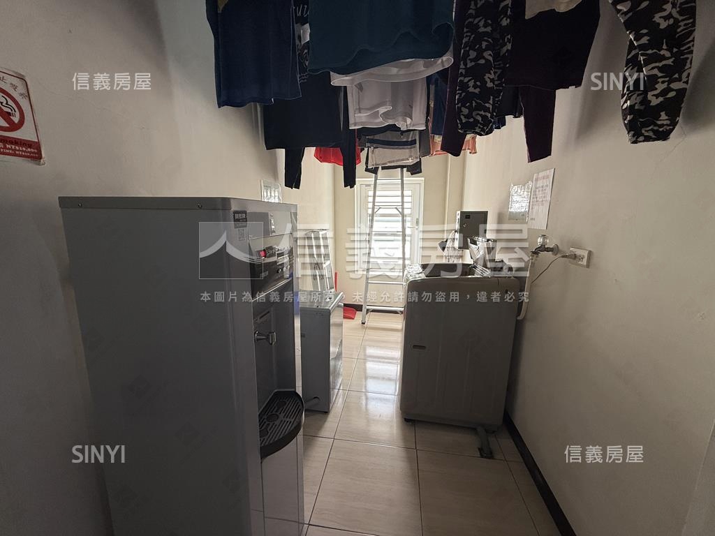 高雄車站旁收租大透天房屋室內格局與周邊環境