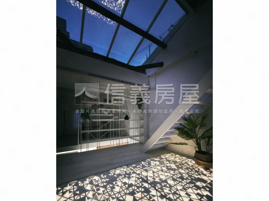 美術館絕美設計師工作室房屋室內格局與周邊環境
