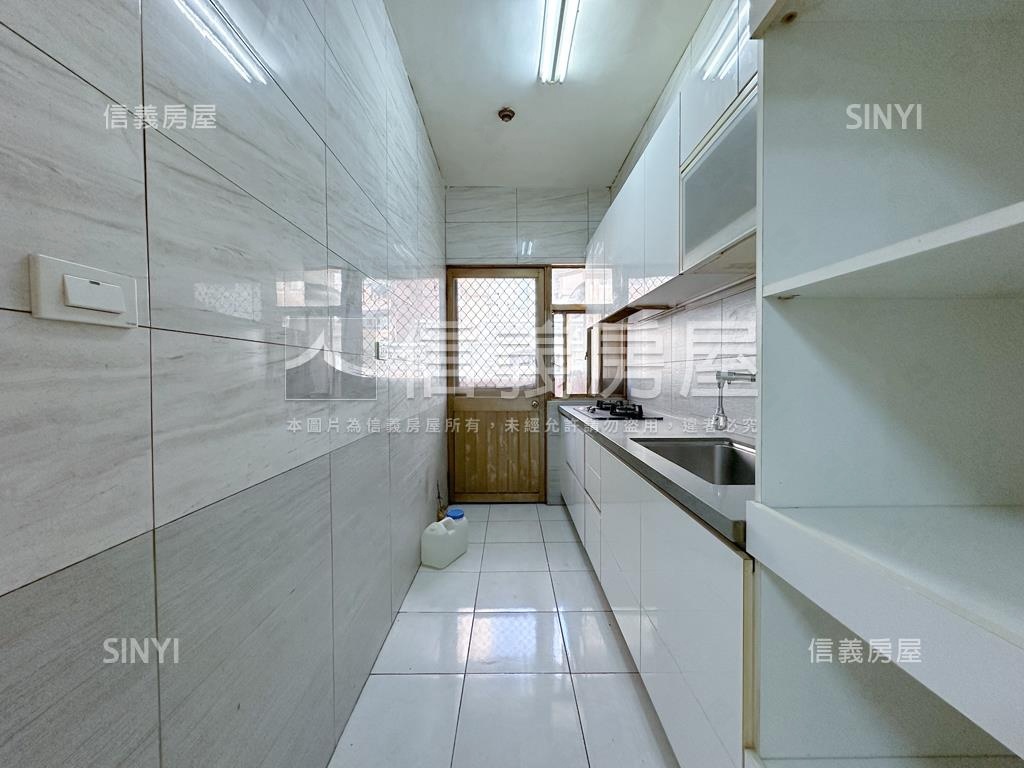 鼎山成家首選美三房房屋室內格局與周邊環境