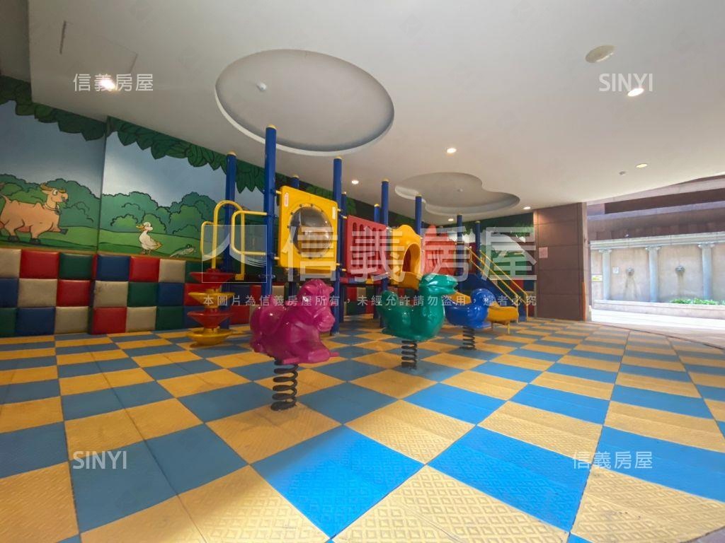 府中捷運社區兩房房屋室內格局與周邊環境