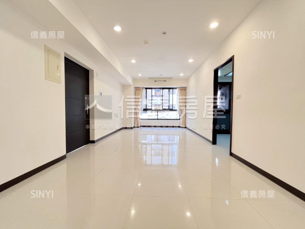 西區－登峰公園旁８樓美宅房屋室內格局與周邊環境