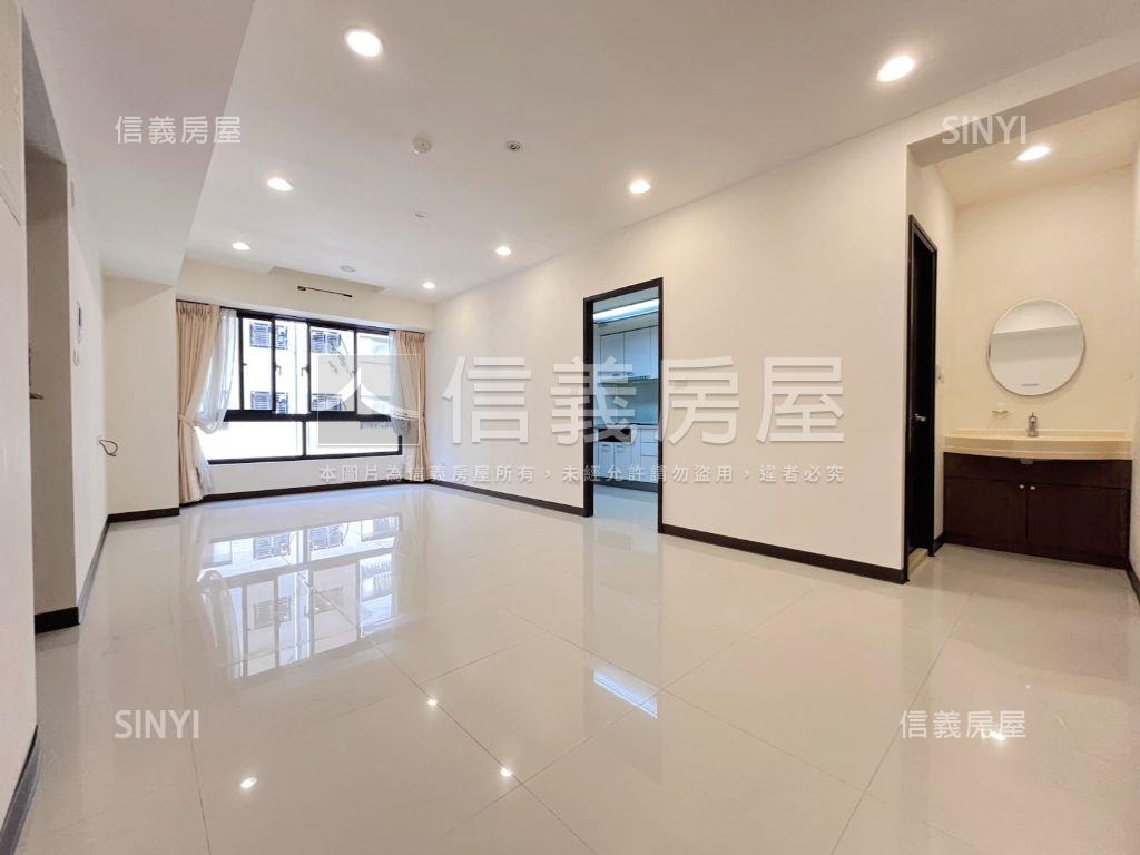 西區－登峰公園旁８樓美宅房屋室內格局與周邊環境