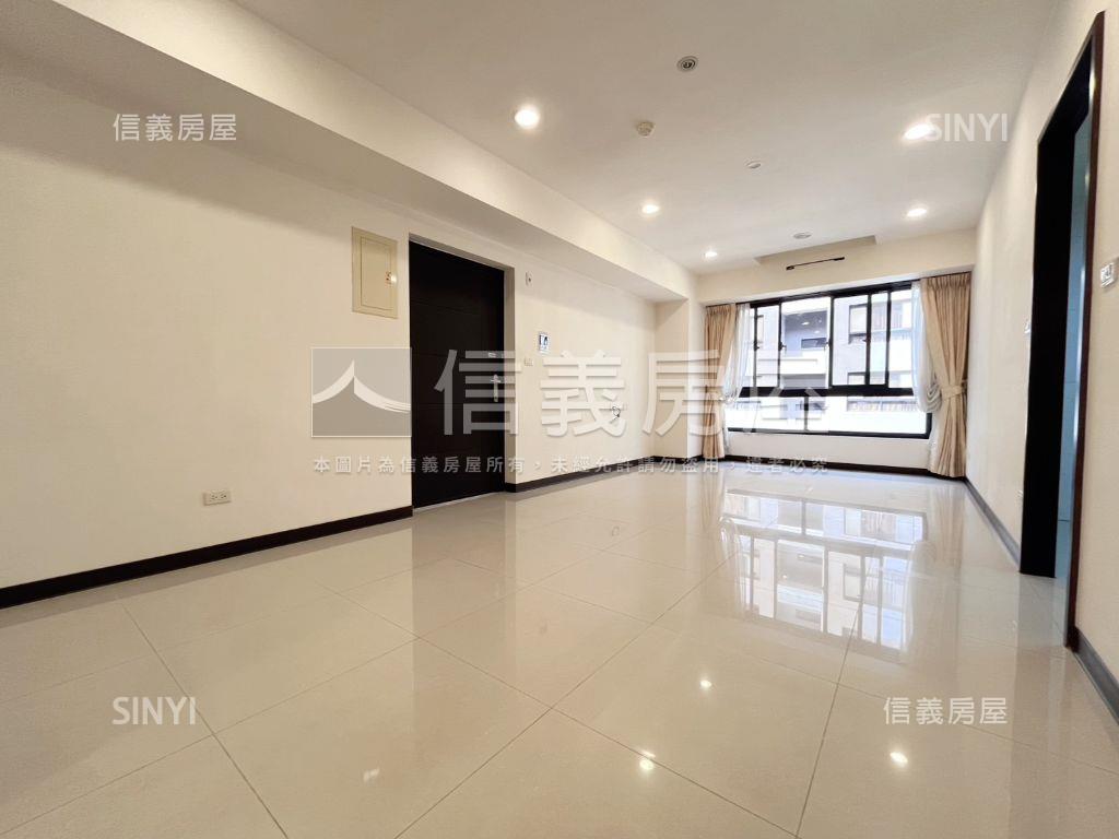 西區－登峰公園旁８樓美宅房屋室內格局與周邊環境