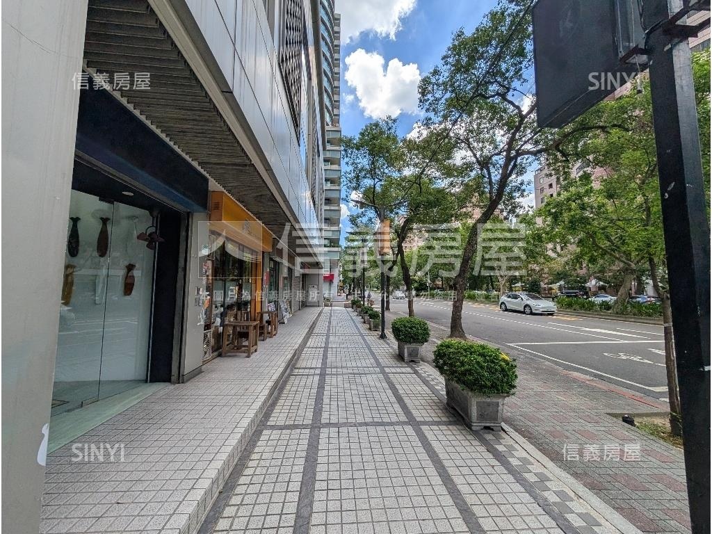 福爾摩莎中高樓房屋室內格局與周邊環境