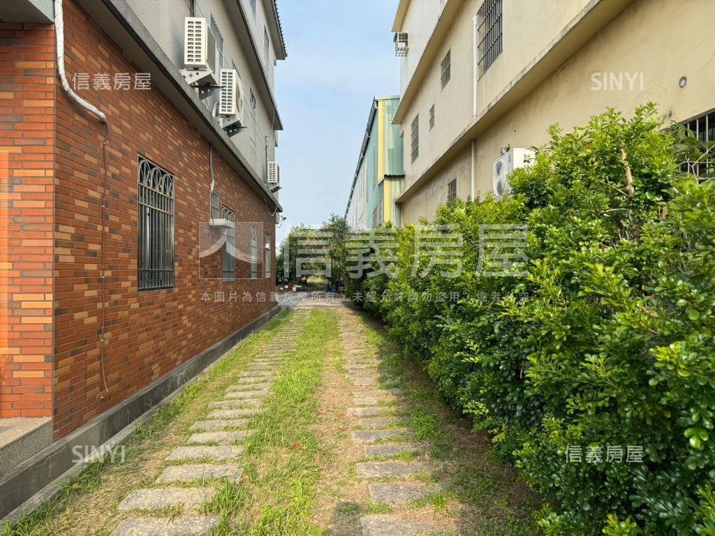 烏日稀有獨棟莊園房屋室內格局與周邊環境