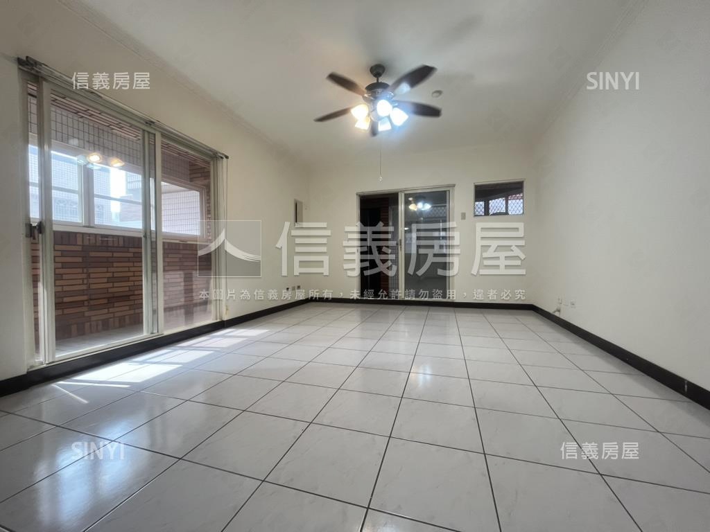 大家築三房車位三陽台房屋室內格局與周邊環境