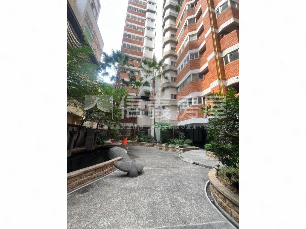 大家築三房車位三陽台房屋室內格局與周邊環境