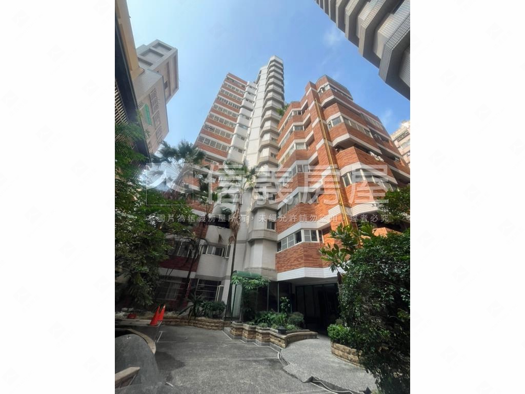 大家築三房車位三陽台房屋室內格局與周邊環境