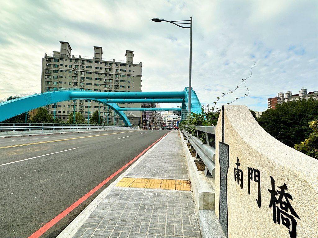 興大康橋收租套房房屋室內格局與周邊環境