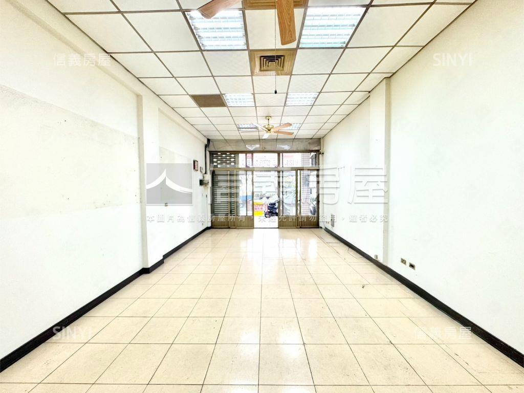樹孝稀有４樓騎樓式透店房屋室內格局與周邊環境