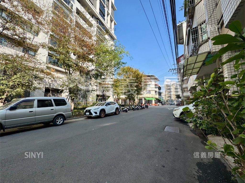 樹孝稀有４樓騎樓式透店房屋室內格局與周邊環境