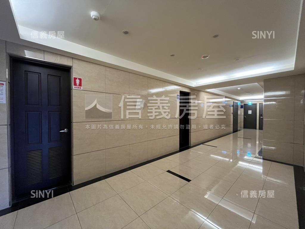 世界Ｖ１．高樓邊間大空間房屋室內格局與周邊環境
