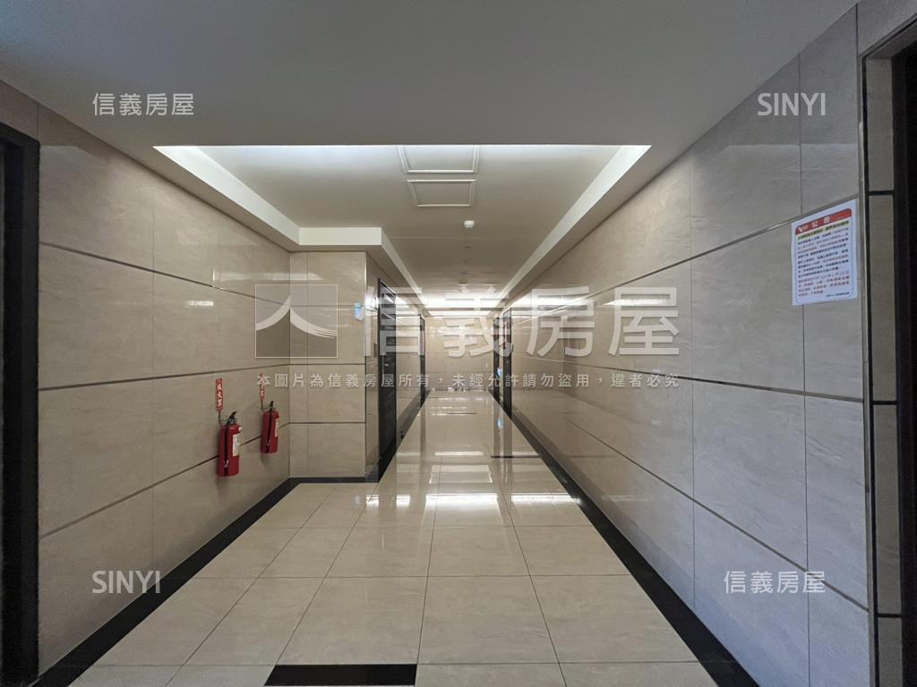 世界Ｖ１．高樓邊間大空間房屋室內格局與周邊環境