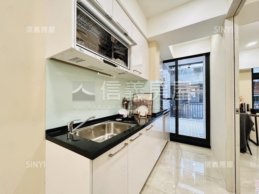 碧華街。豪邸美三樓房屋室內格局與周邊環境