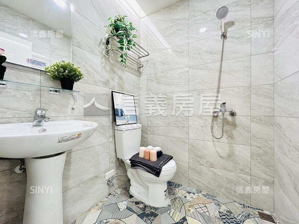 碧華街。豪邸美三樓房屋室內格局與周邊環境