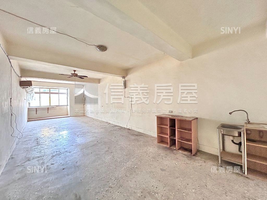 北勢東路透天店面房屋室內格局與周邊環境