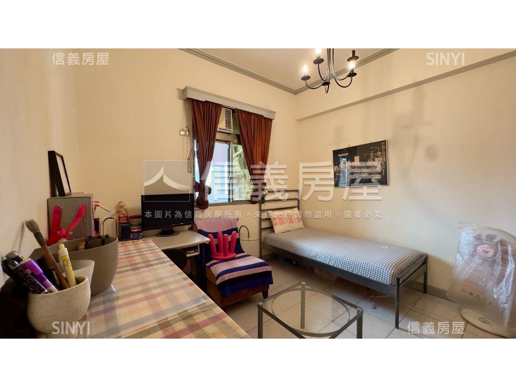 稀有！公園綠寶石電梯三房房屋室內格局與周邊環境