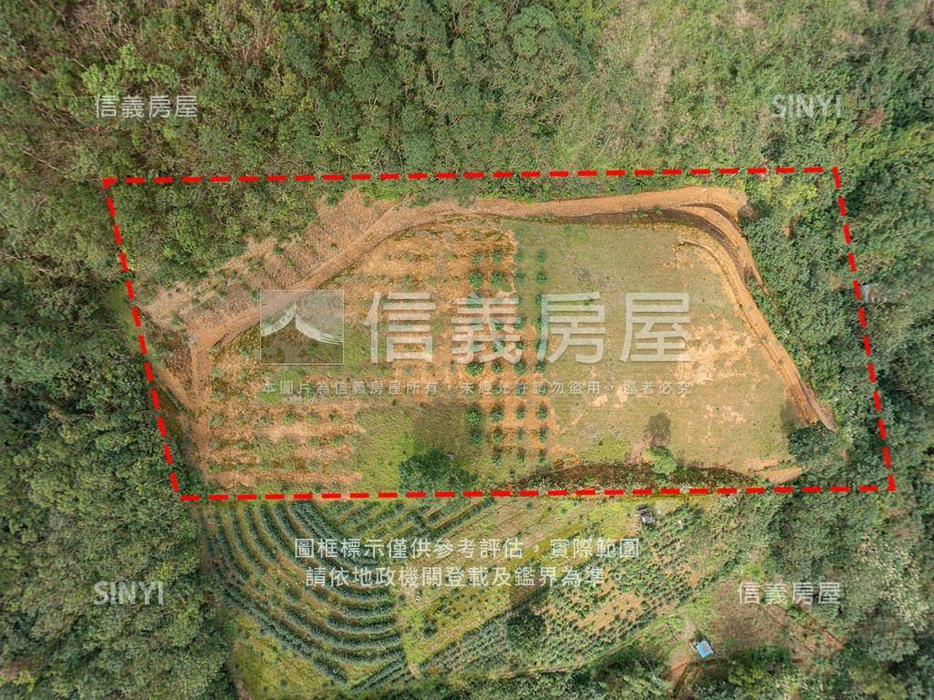 俯瞰蘭陽平原露營區首選房屋室內格局與周邊環境