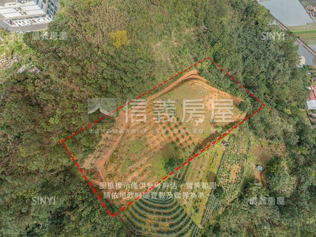 俯瞰蘭陽平原露營區首選房屋室內格局與周邊環境