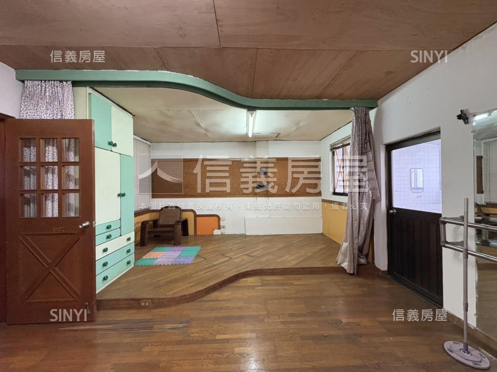 近ＳＯＧＯ朝南大空間公寓房屋室內格局與周邊環境